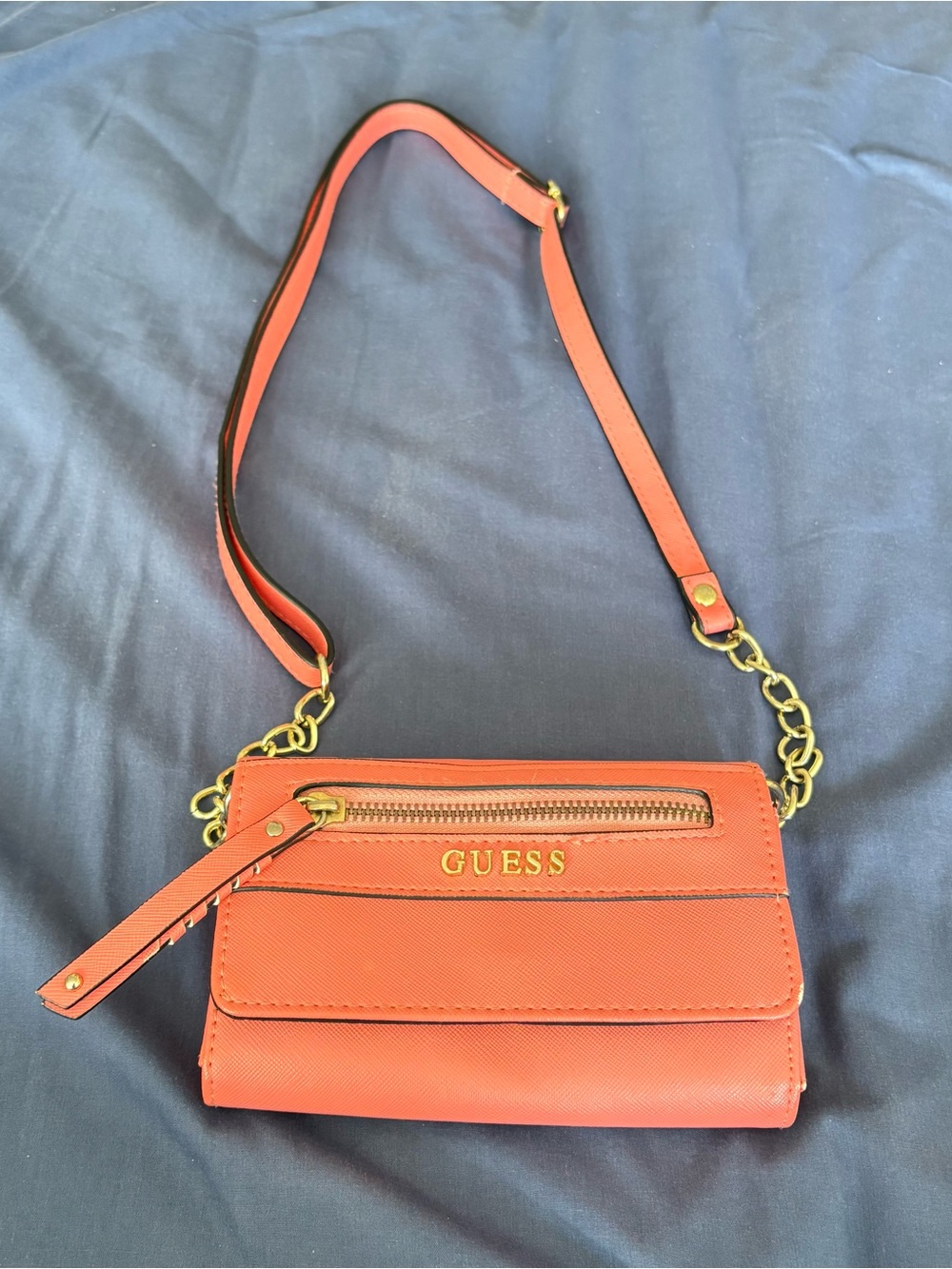 GUESS Coral-Pink Crossbody with Gold Chain Trim
